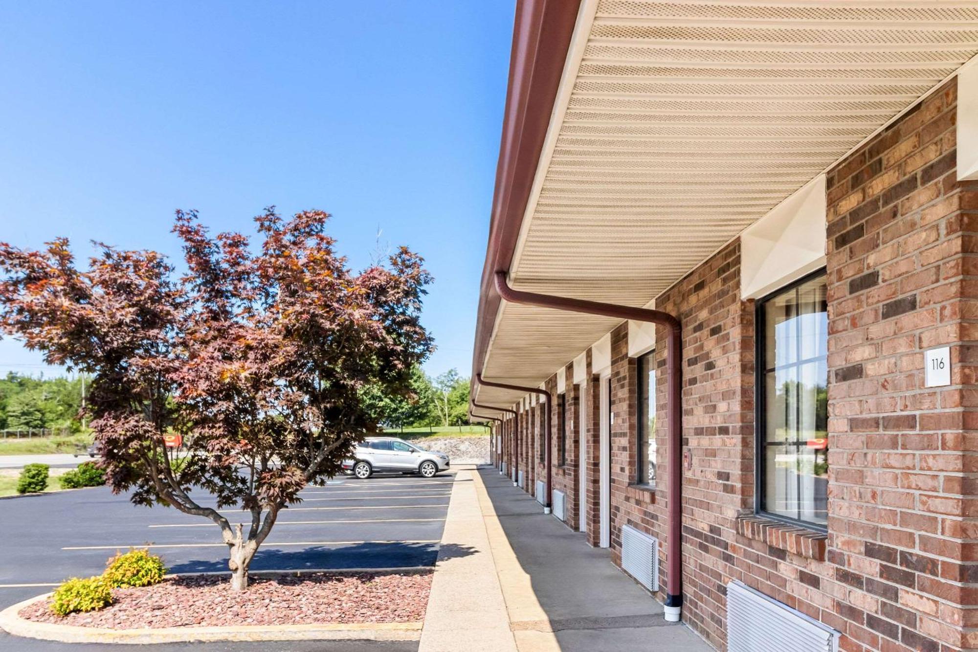 Econo Lodge Russellville Exteriér fotografie