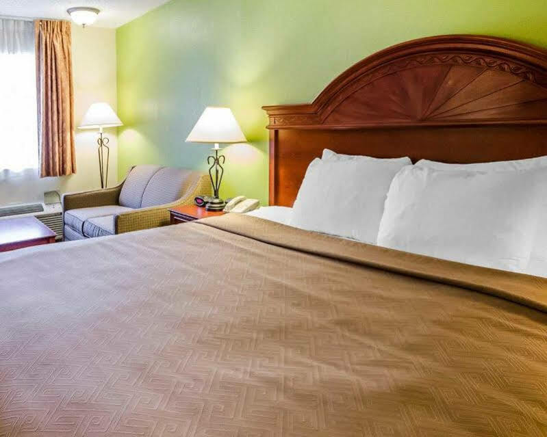 Econo Lodge Russellville Exteriér fotografie